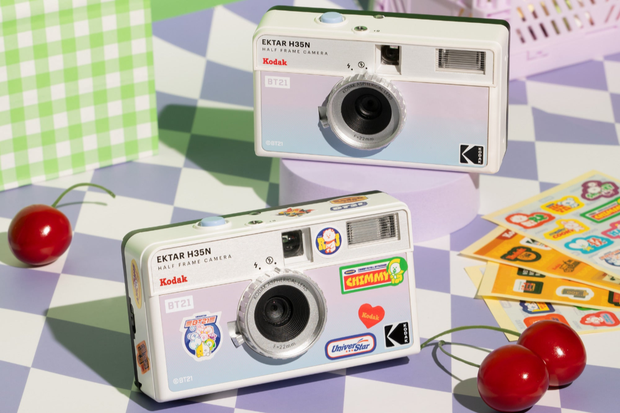 Kodak EKTAR H35N BT21 Edition フィルムカメラ KODAK EKTAR H35N Half Frame Film Camera BT21 EDITION